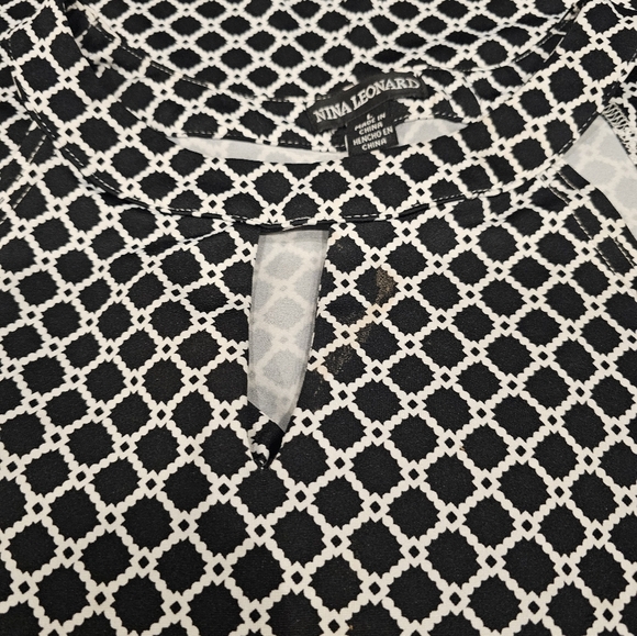 Nina Leonard Black and White Pull On Hankerchief Hem Dress Size Large - Picture 7 of 11